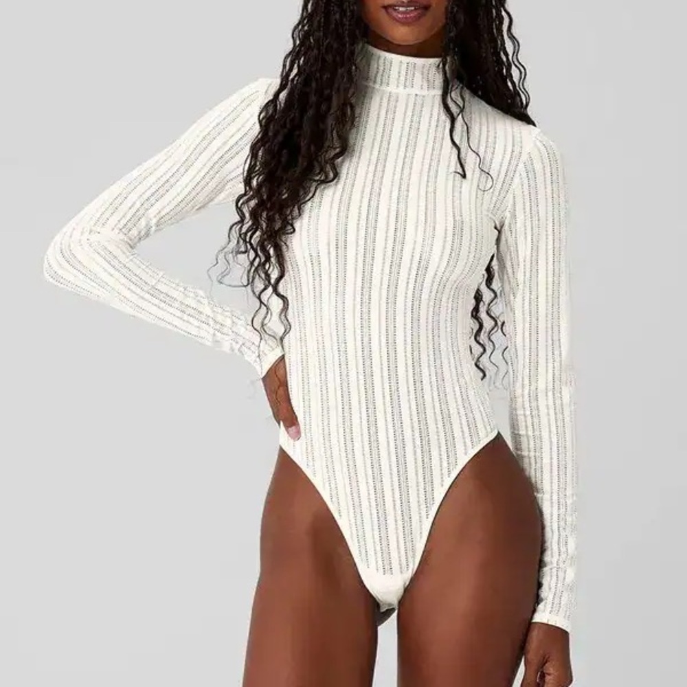ALO Yoga Cream Ribbed Long-Sleeve Mock Neck Bodysuit